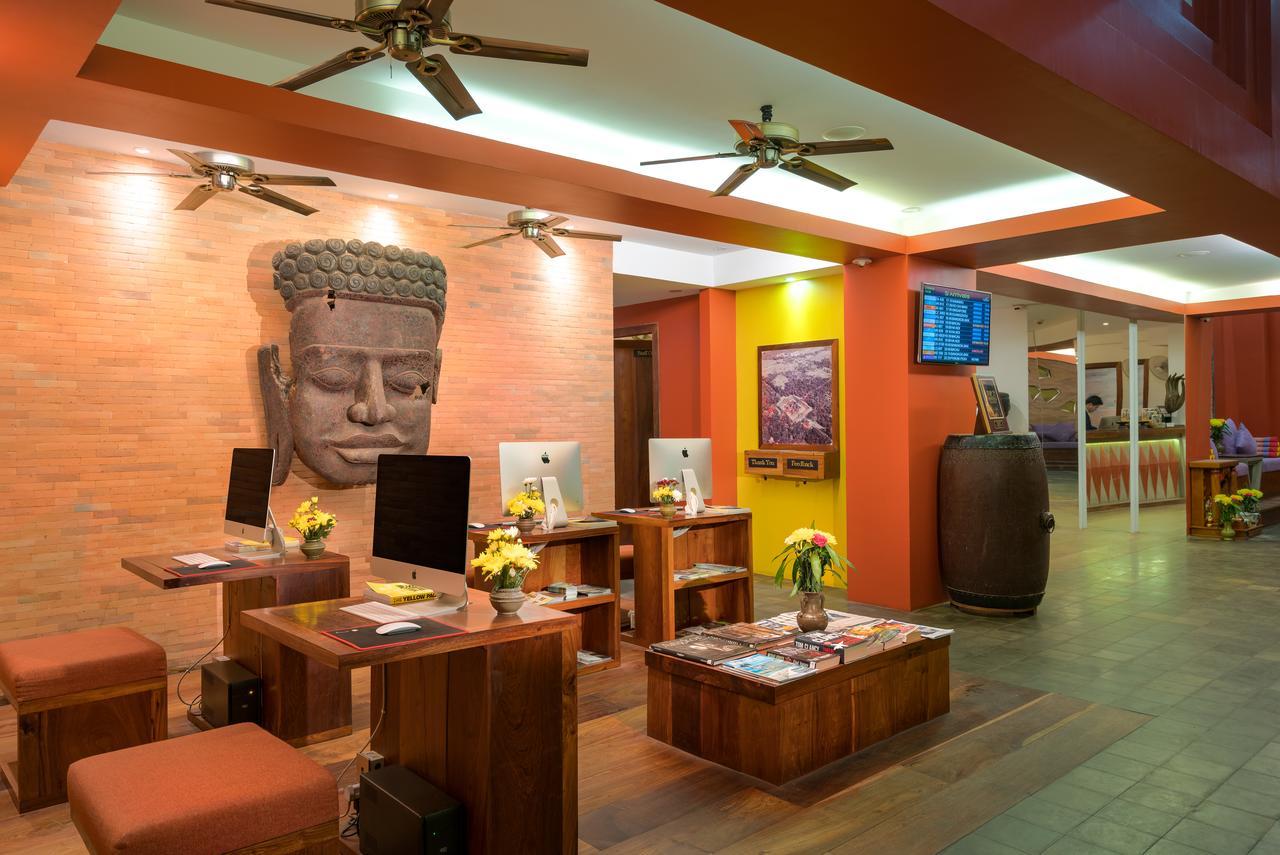 فندق جولدن تيمبل ريزيدانس سيام ريب المظهر الخارجي الصورة The lobby of the hotel